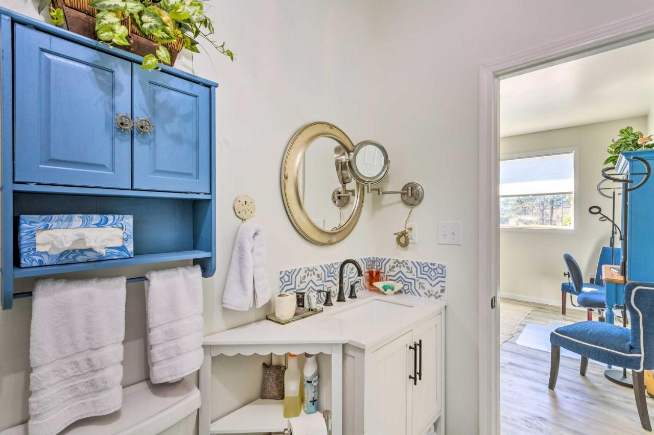 East Bay Vacation Rental With Dock! Navarre Eksteriør bilde