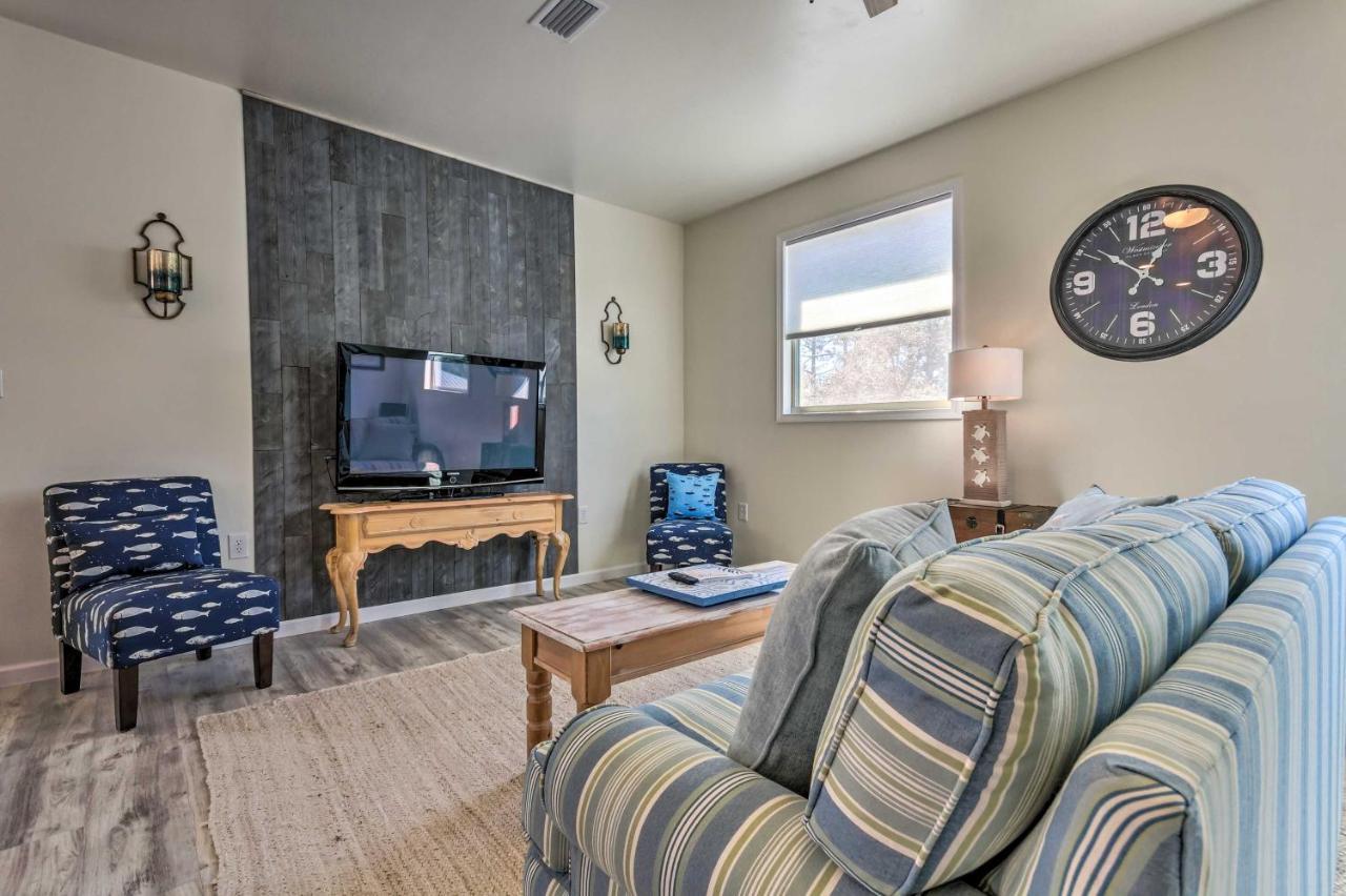 East Bay Vacation Rental With Dock! Navarre Eksteriør bilde