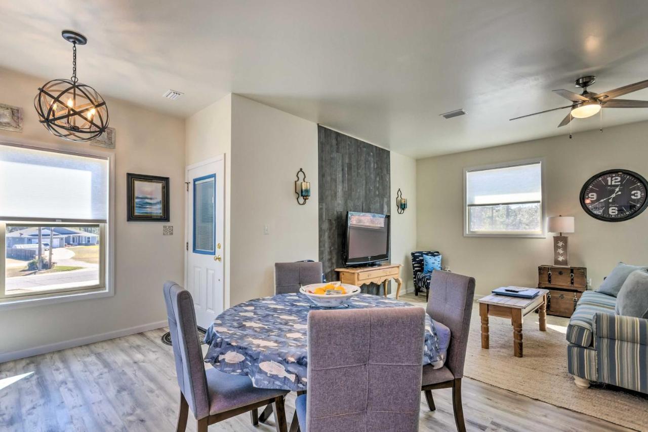 East Bay Vacation Rental With Dock! Navarre Eksteriør bilde