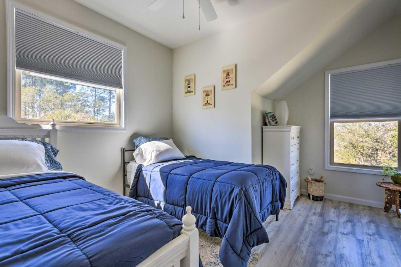 East Bay Vacation Rental With Dock! Navarre Eksteriør bilde